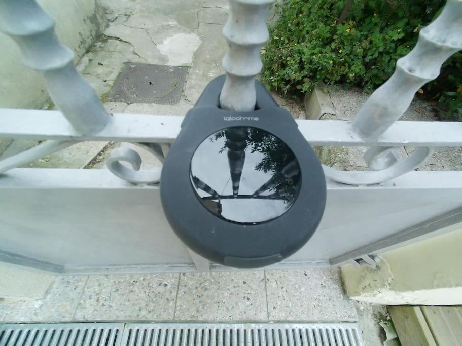 *Douceur Des Tropiques*Parisis Apartment Argenteuil Bagian luar foto
